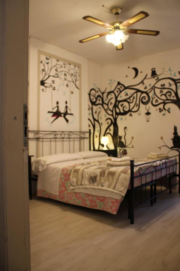 Bed and Breakfast Al 68 Di Piazza Cavour Nápoles Exterior foto